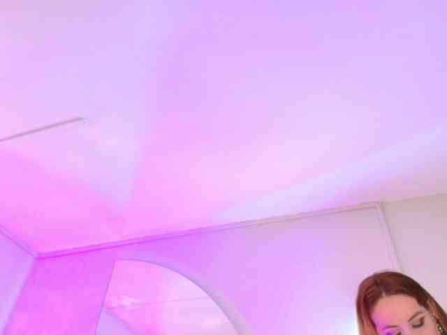 SCARLETTE04 webcam