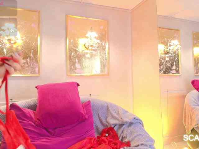 SCARLETTE04 webcam