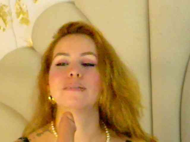 SCARLETTE04 webcam