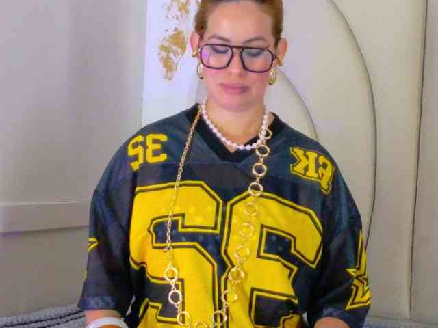 SCARLETTE04 webcam