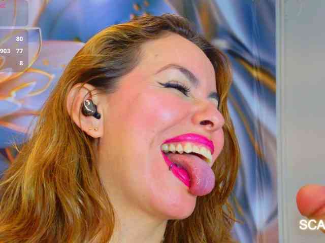 SCARLETTE04