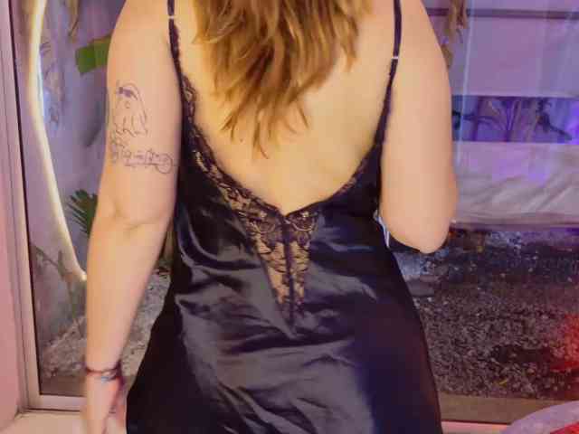 SCARLETTE04 webcam