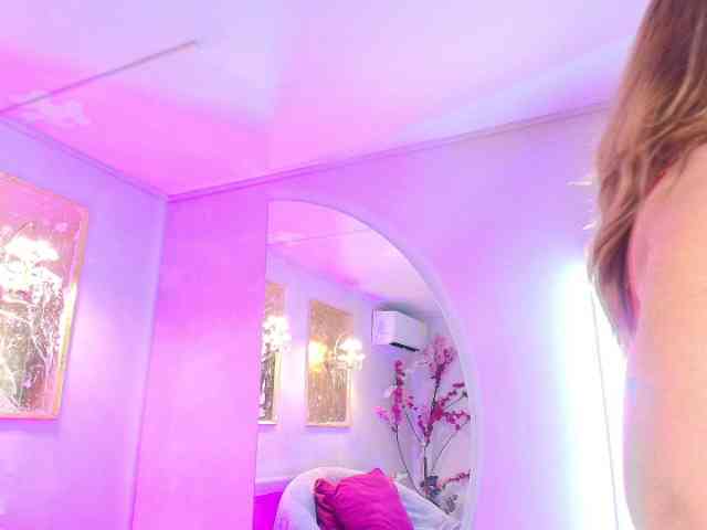 SCARLETTE04 webcam