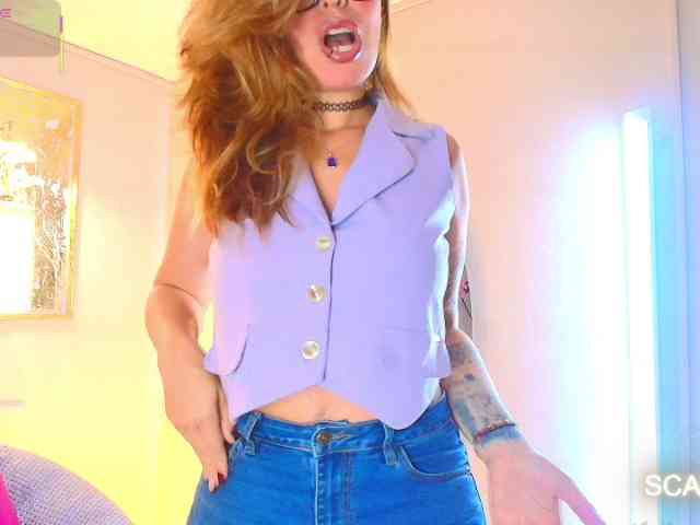 SCARLETTE04 webcam