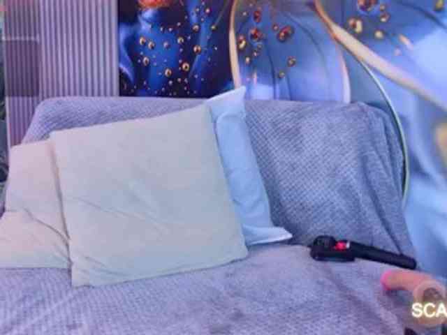 SCARLETTE04 webcam