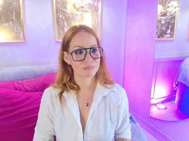 SCARLETTE04 webcam
