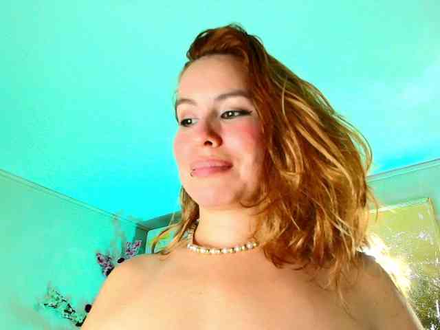SCARLETTE04 webcam