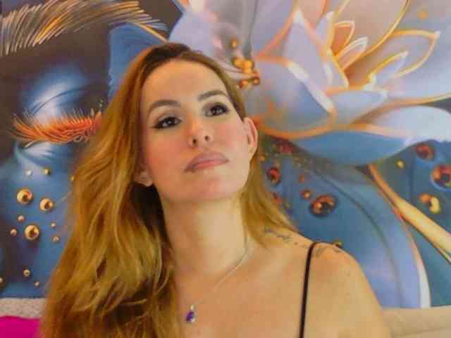 SCARLETTE04 webcam