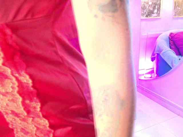 SCARLETTE04 webcam