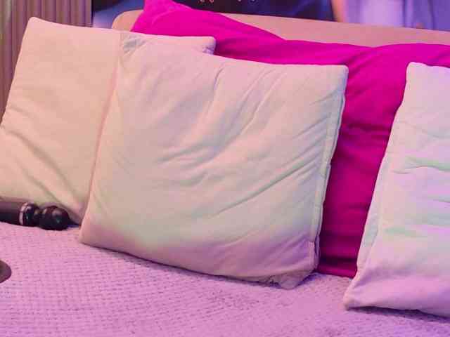 SCARLETTE04 webcam