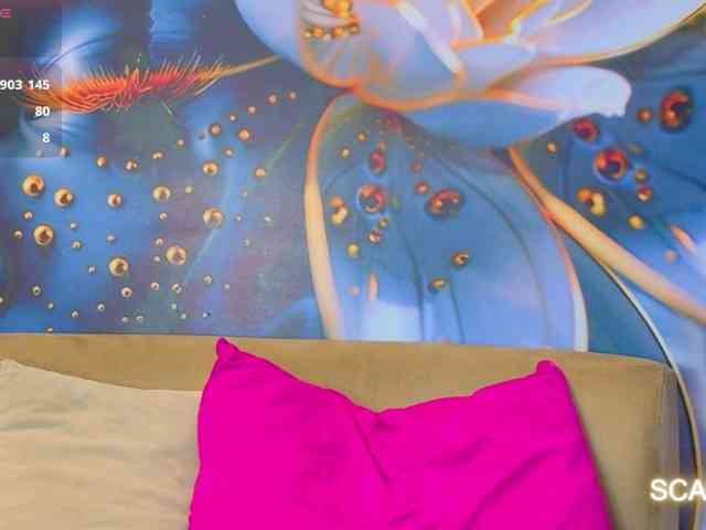 SCARLETTE04 webcam