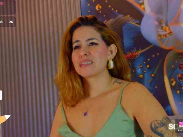 SCARLETTE04 webcam