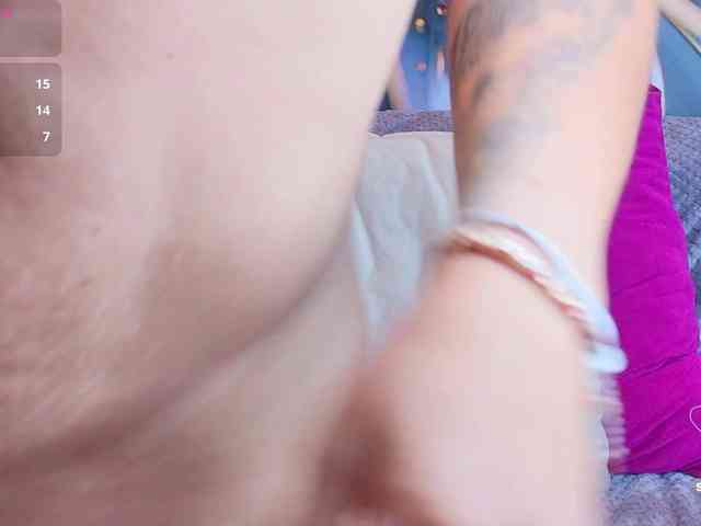 SCARLETTE04 webcam