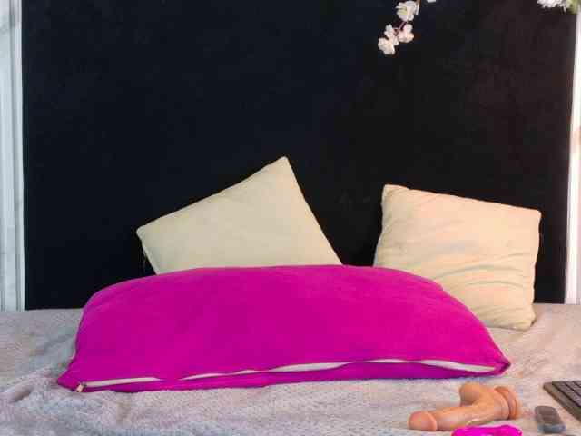 SCARLETTE04 webcam