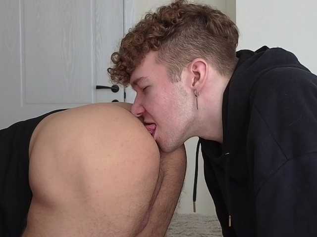 go to chat with alexxx_d1