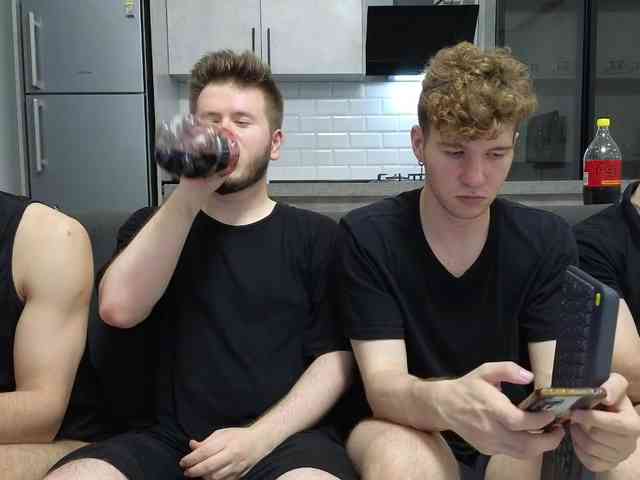 boys-sobolisha Sex Cam Show