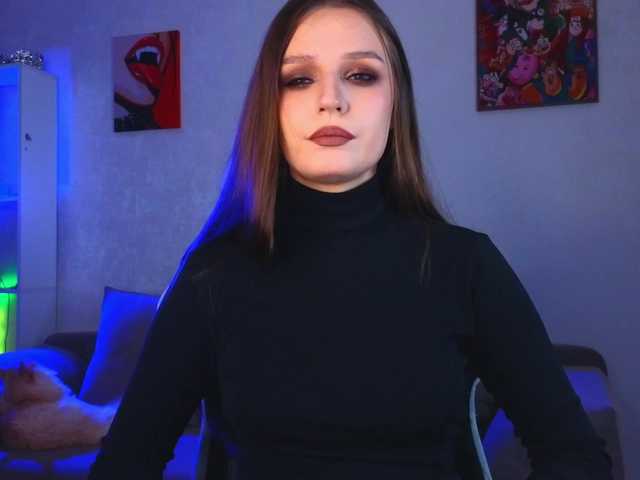 monicaerotic live webcam show