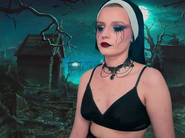 monicaerotic live cam on BongaCams