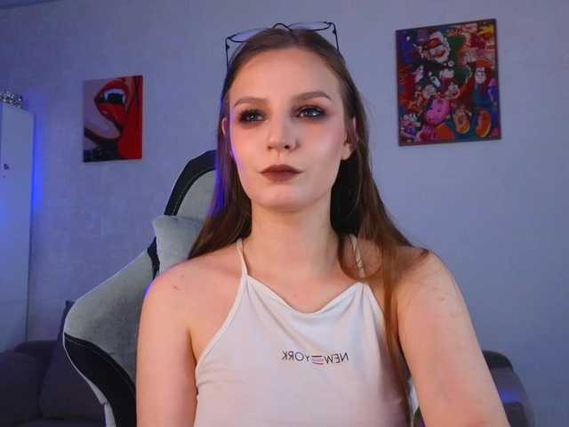 monicaerotic live cam on BongaCams