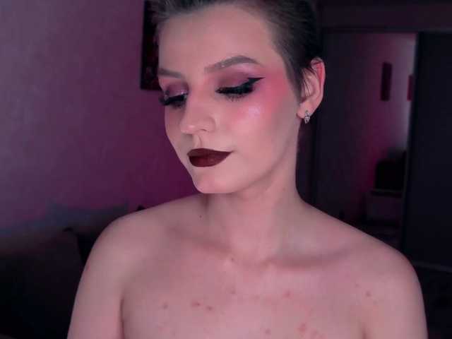 monicaerotic live cam on BongaCams