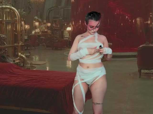 monicaerotic live cam preview