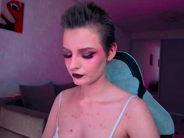 monicaerotic live cam on BongaCams