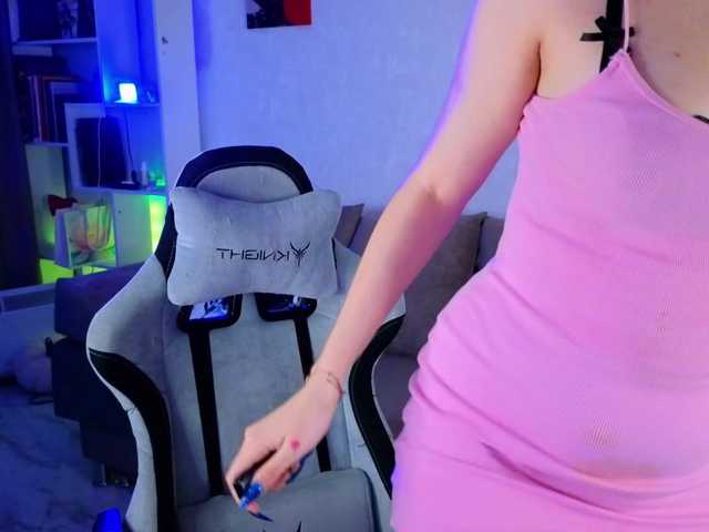 monicaerotic live cam on BongaCams