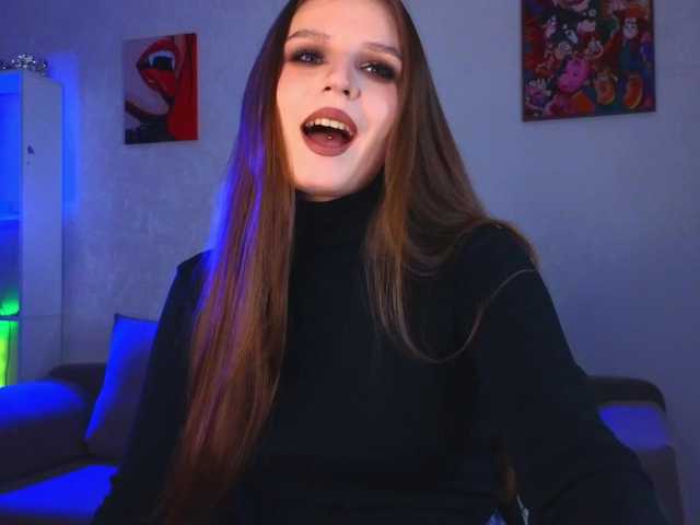 monicaerotic live cam on BongaCams