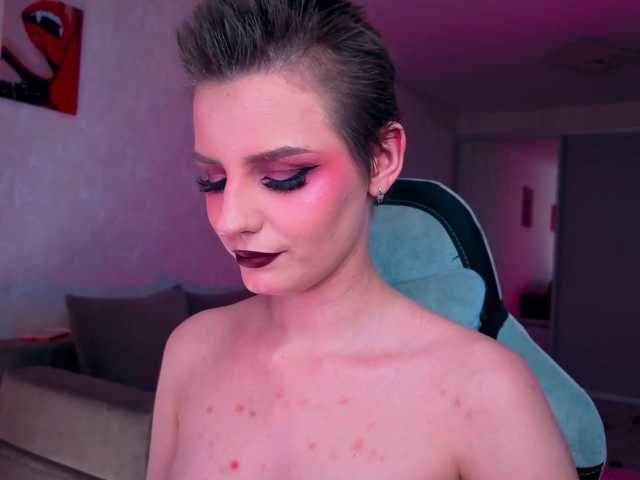 monicaerotic live cam