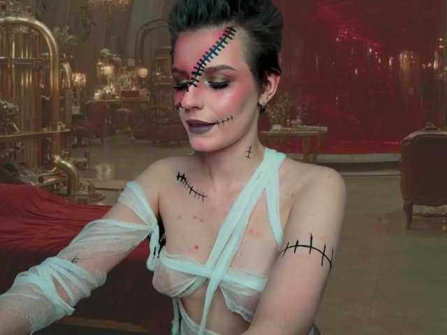 monicaerotic live cam on BongaCams