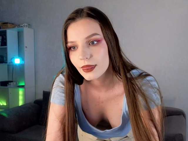 monicaerotic live cam on BongaCams