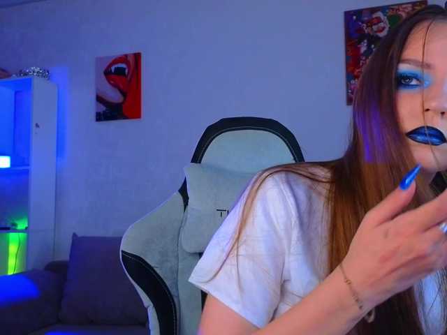 monicaerotic live cam on BongaCams