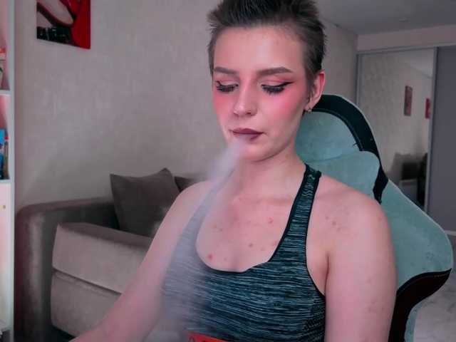 monicaerotic live cam on BongaCams