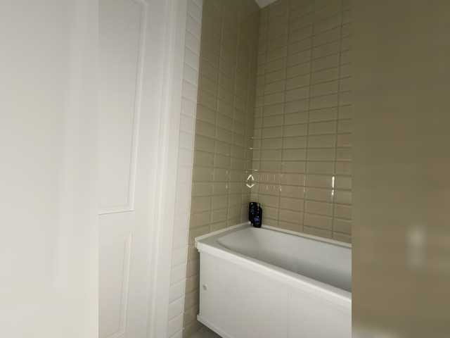 Alenkahot's BongaCams show and profile