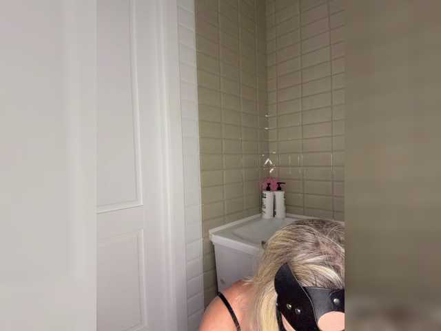 Alenkahot live cam on BongaCams