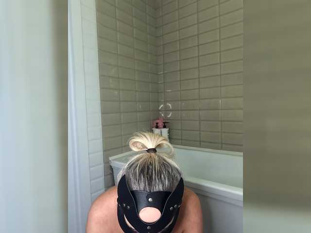Alenkahot live cam on BongaCams