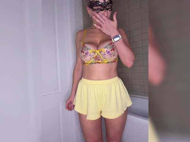 Hollena