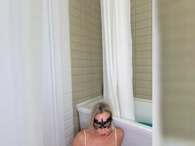 Alenkahot live cam on BongaCams