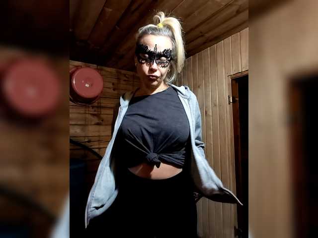 Alenkahot live cam on BongaCams