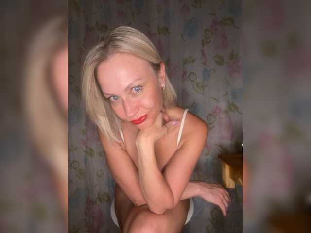 Alenkahot live webcam show
