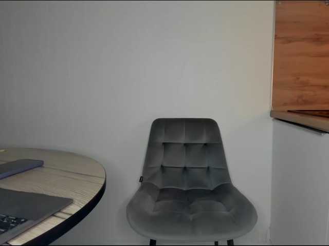 Alenkahot live cam on BongaCams
