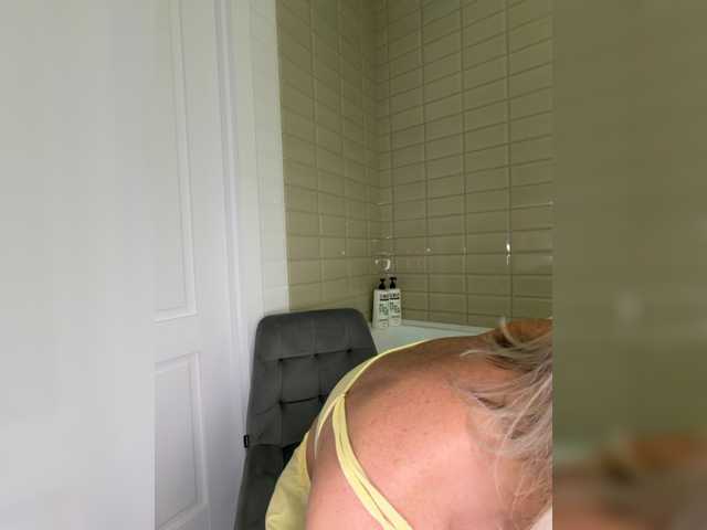 Alenkahot live cam on BongaCams