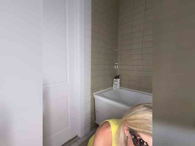 Hollena webcam