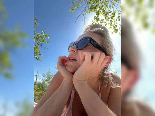 Milfa_hot webcam