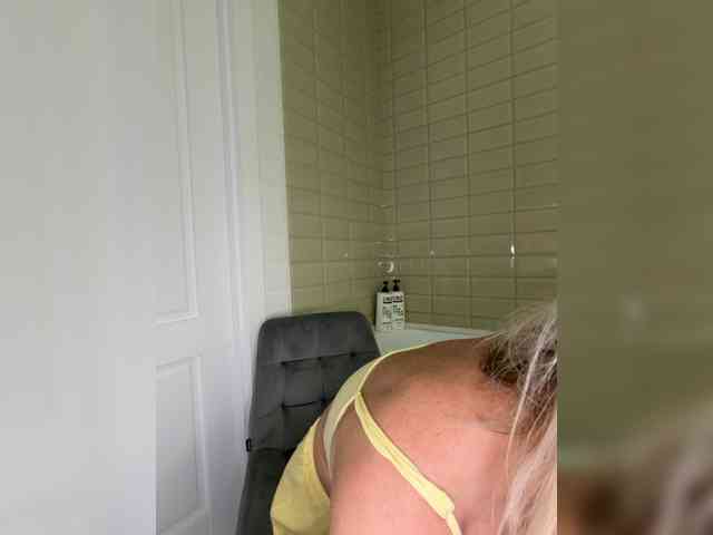 Milfa_hot webcam