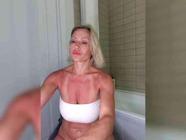 Milfa_hot