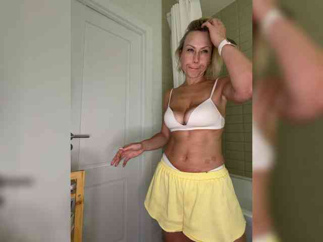 Milfa_hot webcam