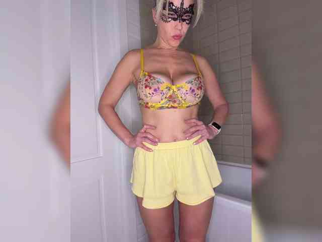 Hollena