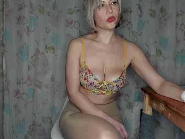 Модель: Milfa_hot