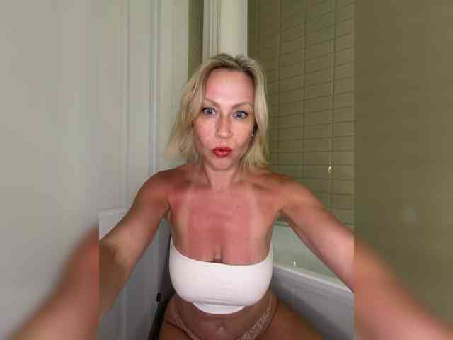 Milfa_hot webcam